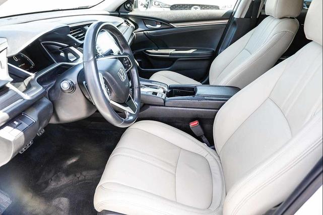 Photo of 2019 Platinum White Pearl Honda Civic