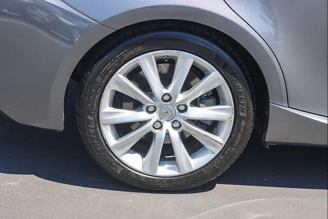 Photo of 2016 Nebula Gray Pearl Lexus IS 200t