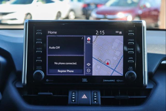 Photo of 2021 Super White Toyota RAV4