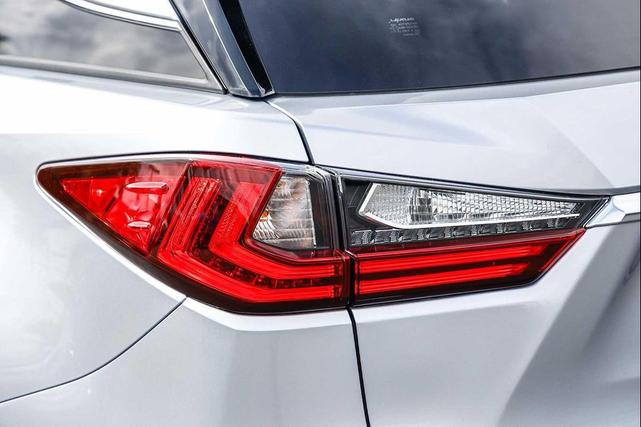 Photo of 2022 Iridium Lexus RX 450h