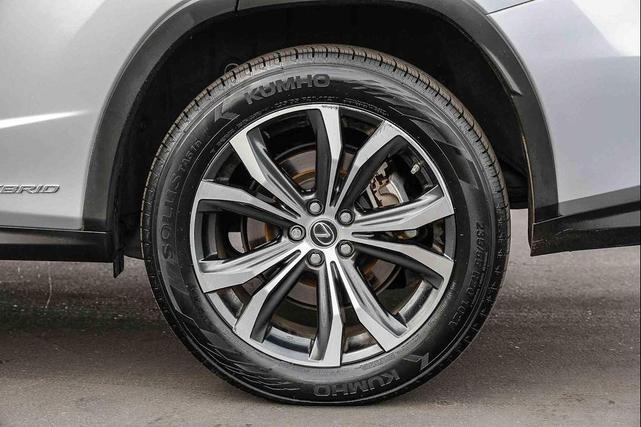 Photo of 2022 Iridium Lexus RX 450h