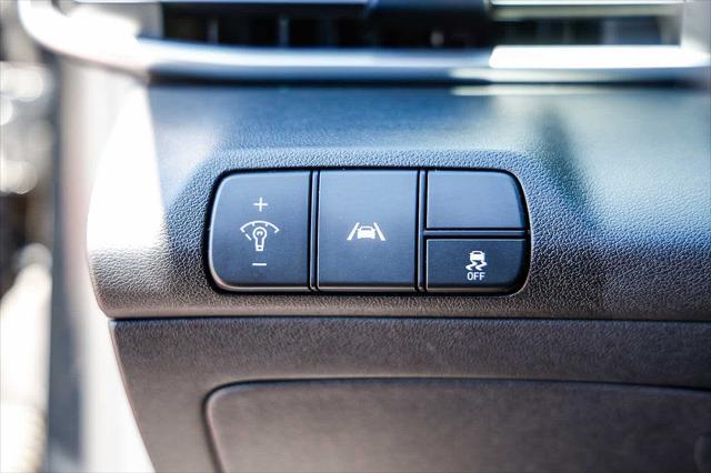 Photo of 2023 Phantom Black Hyundai ELANTRA