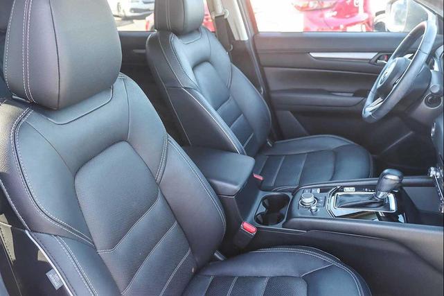 Photo of 2024 Platinum Quartz Metallic Mazda CX-5
