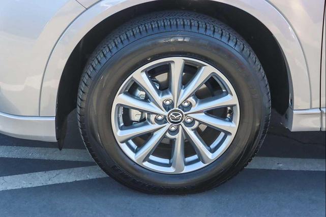 Photo of 2024 Platinum Quartz Metallic Mazda CX-5