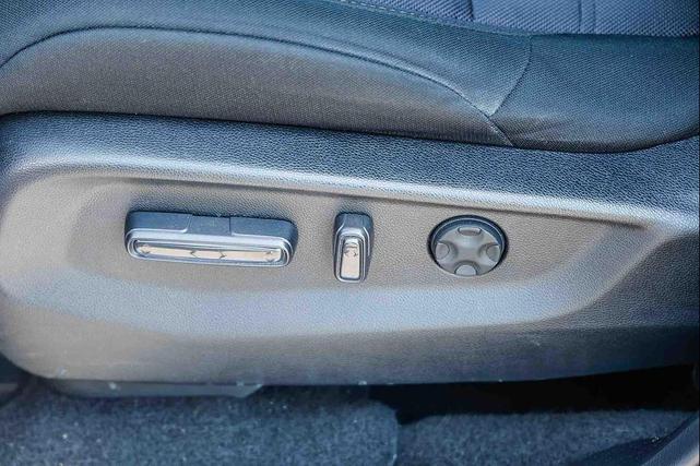 Photo of 2022 Aegean Blue Metallic Honda CR-V