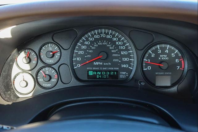 Photo of 2000 Torch Red Chevrolet Monte Carlo