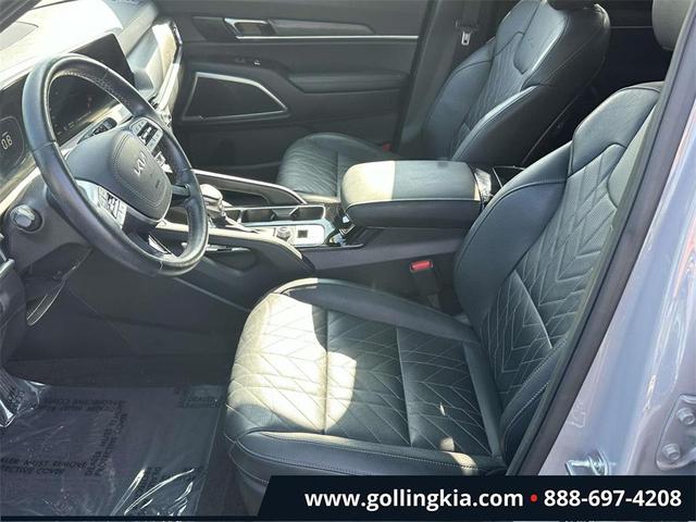 Photo of 2023 Wolf Gray Kia Telluride
