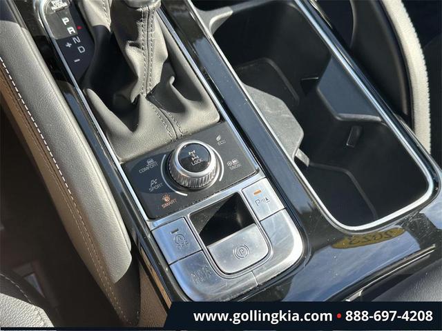 Photo of 2023 Wolf Gray Kia Telluride