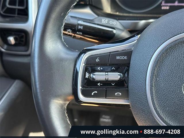 Photo of 2021 Crystal Beige Kia Sorento