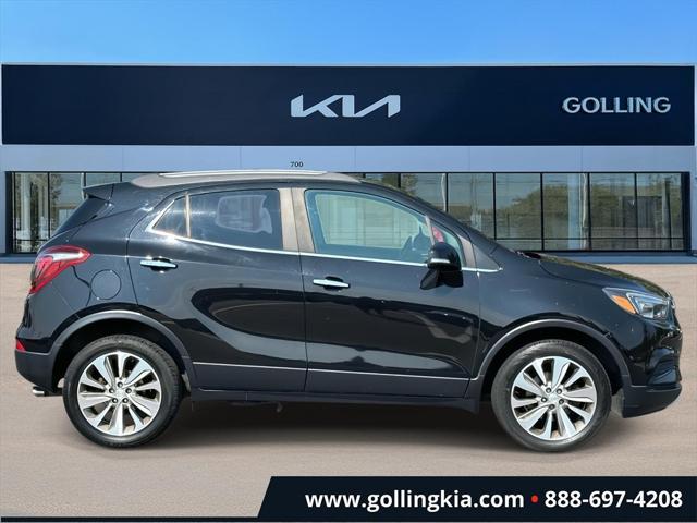Photo of 2017 Ebony Twilight Metallic Buick Encore