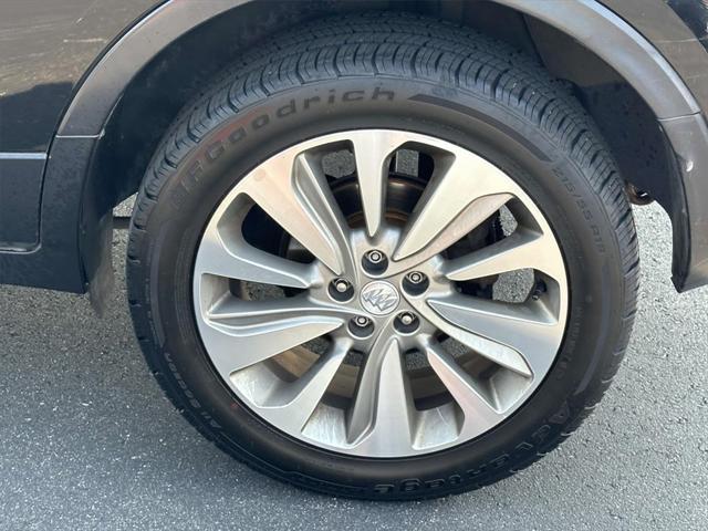 Photo of 2017 Ebony Twilight Metallic Buick Encore