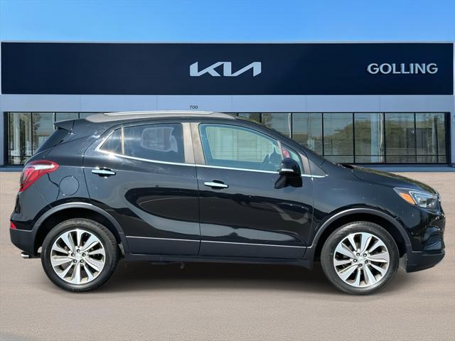 Photo of 2017 Ebony Twilight Metallic Buick Encore