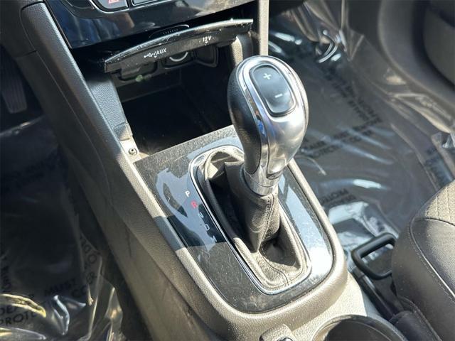 Photo of 2017 Ebony Twilight Metallic Buick Encore