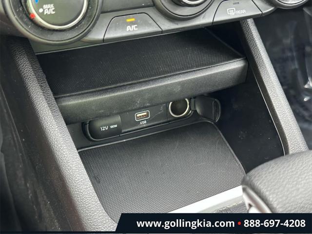 Photo of 2022 Aurora Black Pearl Kia Forte