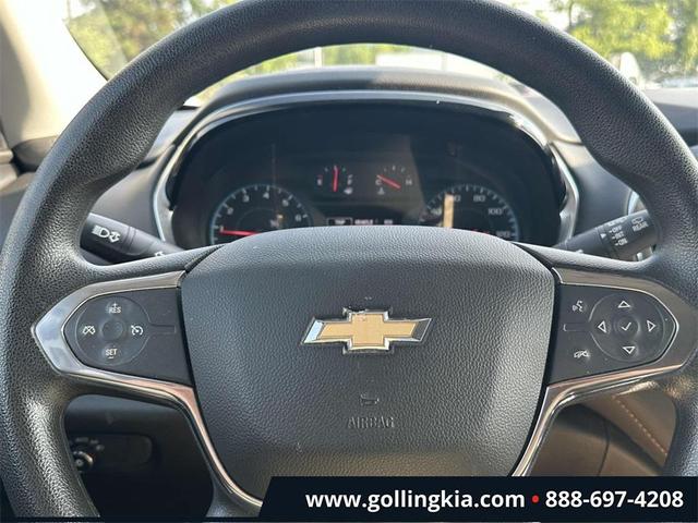 Photo of 2018 Summit White Chevrolet Traverse