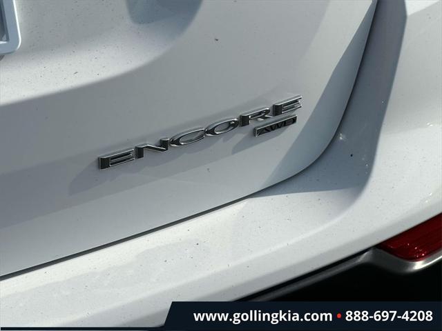 Photo of 2018 Summit White Buick Encore