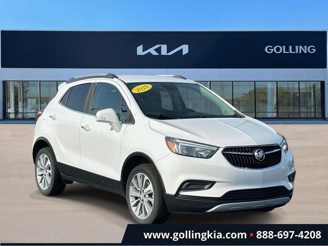 Photo of 2018 Summit White Buick Encore