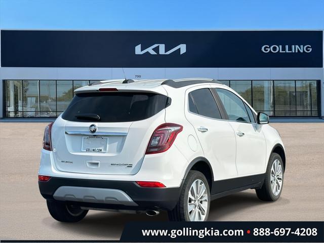 Photo of 2018 Summit White Buick Encore