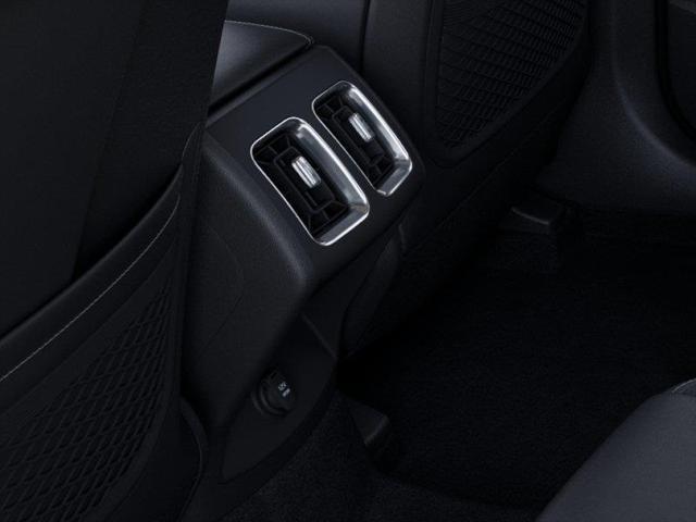 Photo of 2025 Glacial White Pearl Kia Sorento