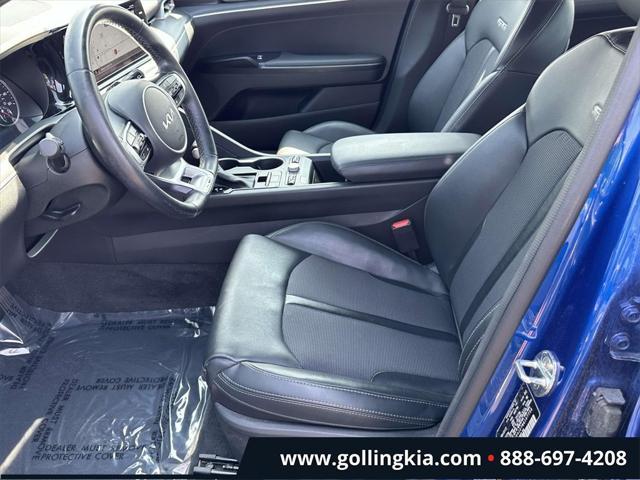 Photo of 2022 Sapphire Blue Kia K5