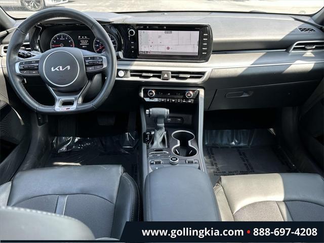 Photo of 2022 Sapphire Blue Kia K5