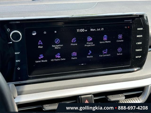 Photo of 2022 Sapphire Blue Kia K5