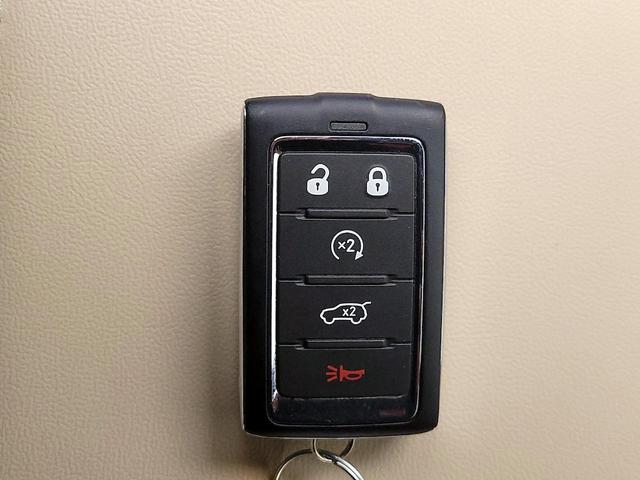 Photo of 2024 Blue Jeep Grand Cherokee