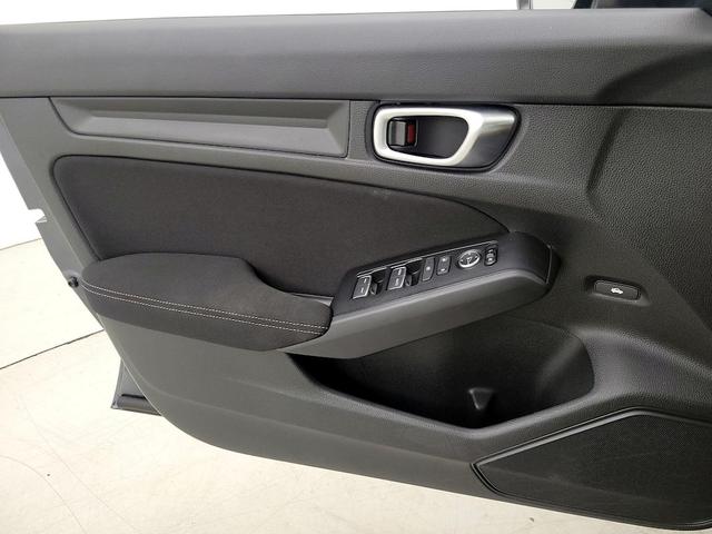 Photo of 2023 Gray Honda Civic