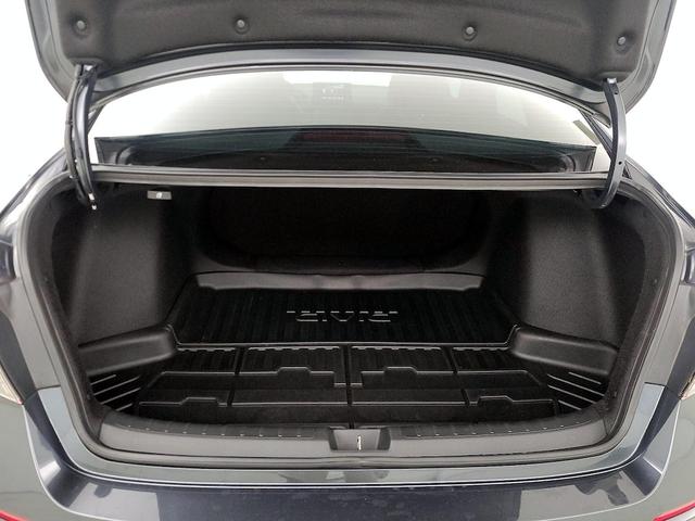 Photo of 2023 Gray Honda Civic