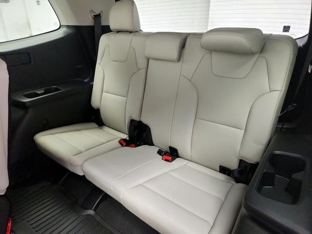 Photo of 2024 Blue Kia Telluride