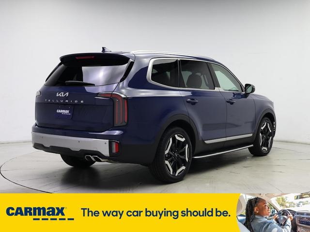 Photo of 2024 Blue Kia Telluride