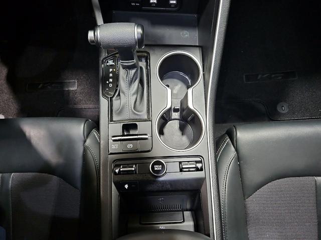 Photo of 2024 Gray Kia K5