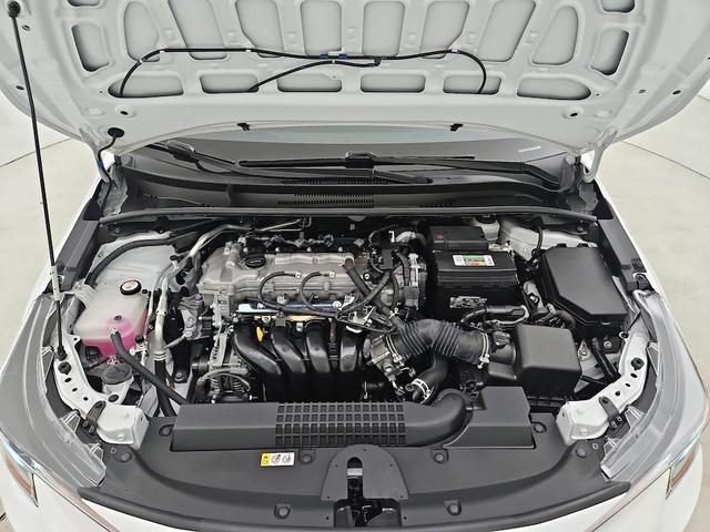 Photo of 2022 White Toyota Corolla