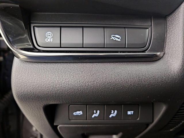 Photo of 2023 Gray Mazda CX-30