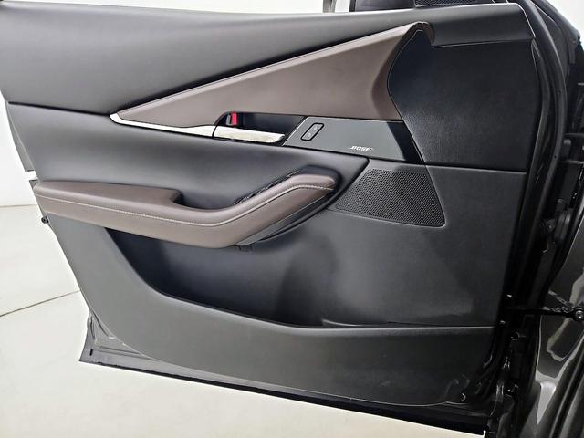 Photo of 2023 Gray Mazda CX-30