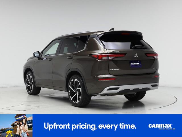 Photo of 2022 Brown Mitsubishi Outlander