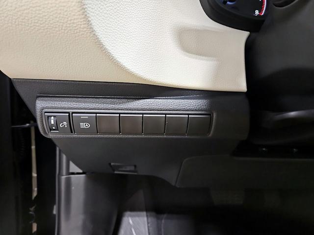 Photo of 2025 Black Toyota Corolla