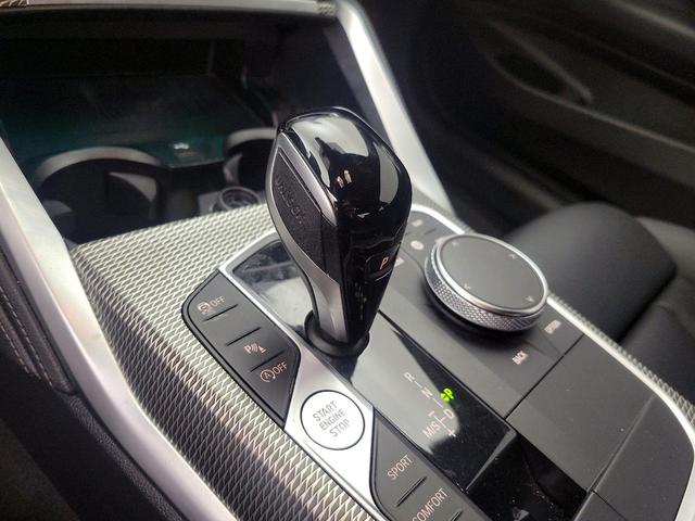 Photo of 2022 Black BMW 430