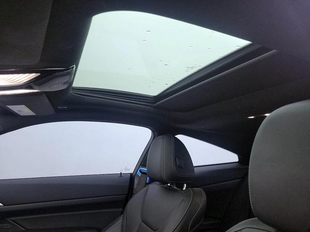Photo of 2022 Black BMW 430