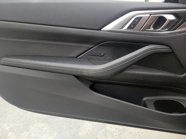 Photo of 2022 Black BMW 430