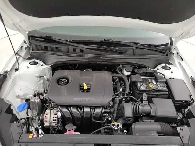 Photo of 2024 White Kia Forte