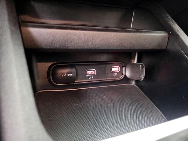 Photo of 2024 White Kia Forte