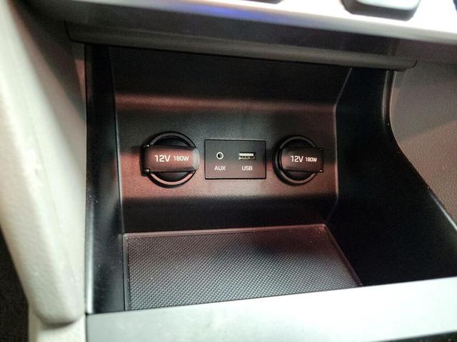 Photo of 2020 Blue Hyundai ELANTRA