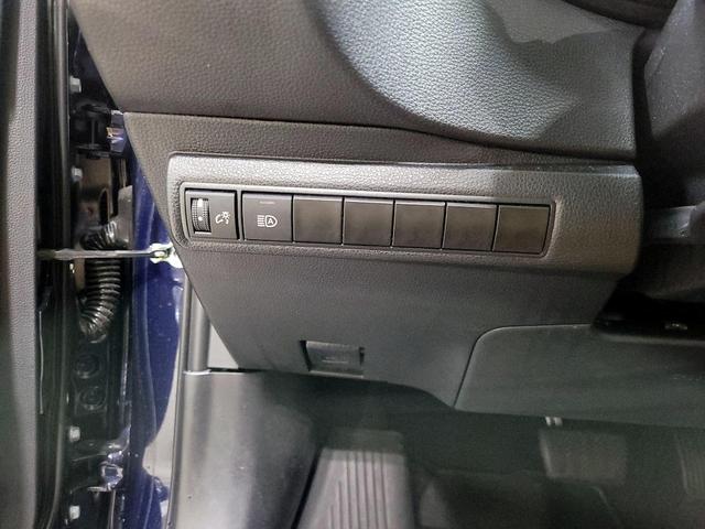 Photo of 2024 Blue Toyota Corolla