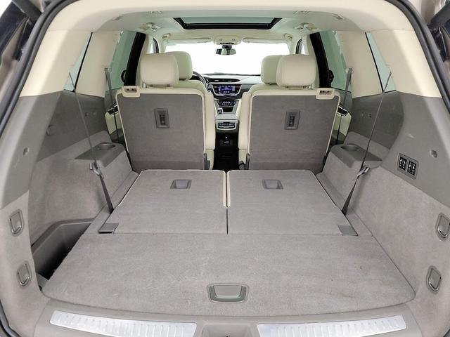 Photo of 2023 Gold Cadillac XT6