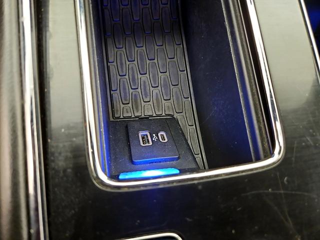 Photo of 2021 Silver Lincoln Aviator