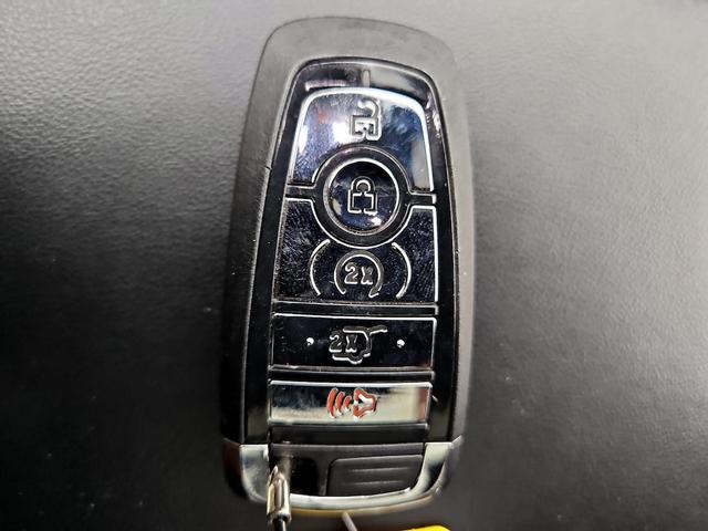 Photo of 2021 Silver Lincoln Aviator
