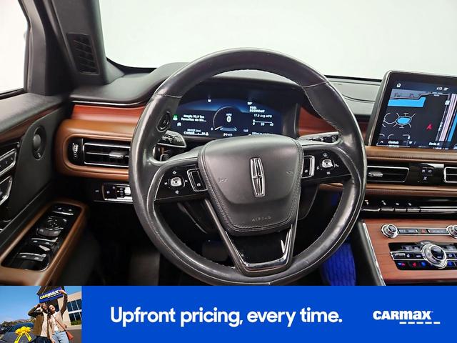 Photo of 2021 Silver Lincoln Aviator