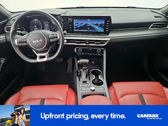 Photo of 2023 Gray Kia K5