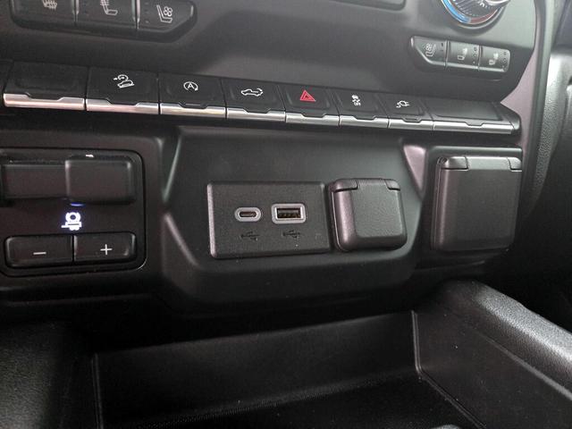 Photo of 2021 Red GMC Sierra 1500